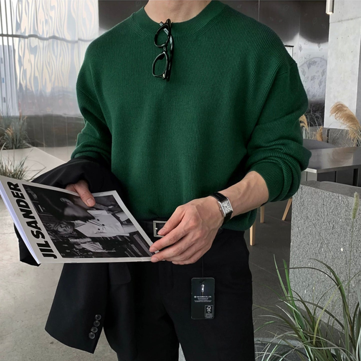 Round-neck bottom shirt