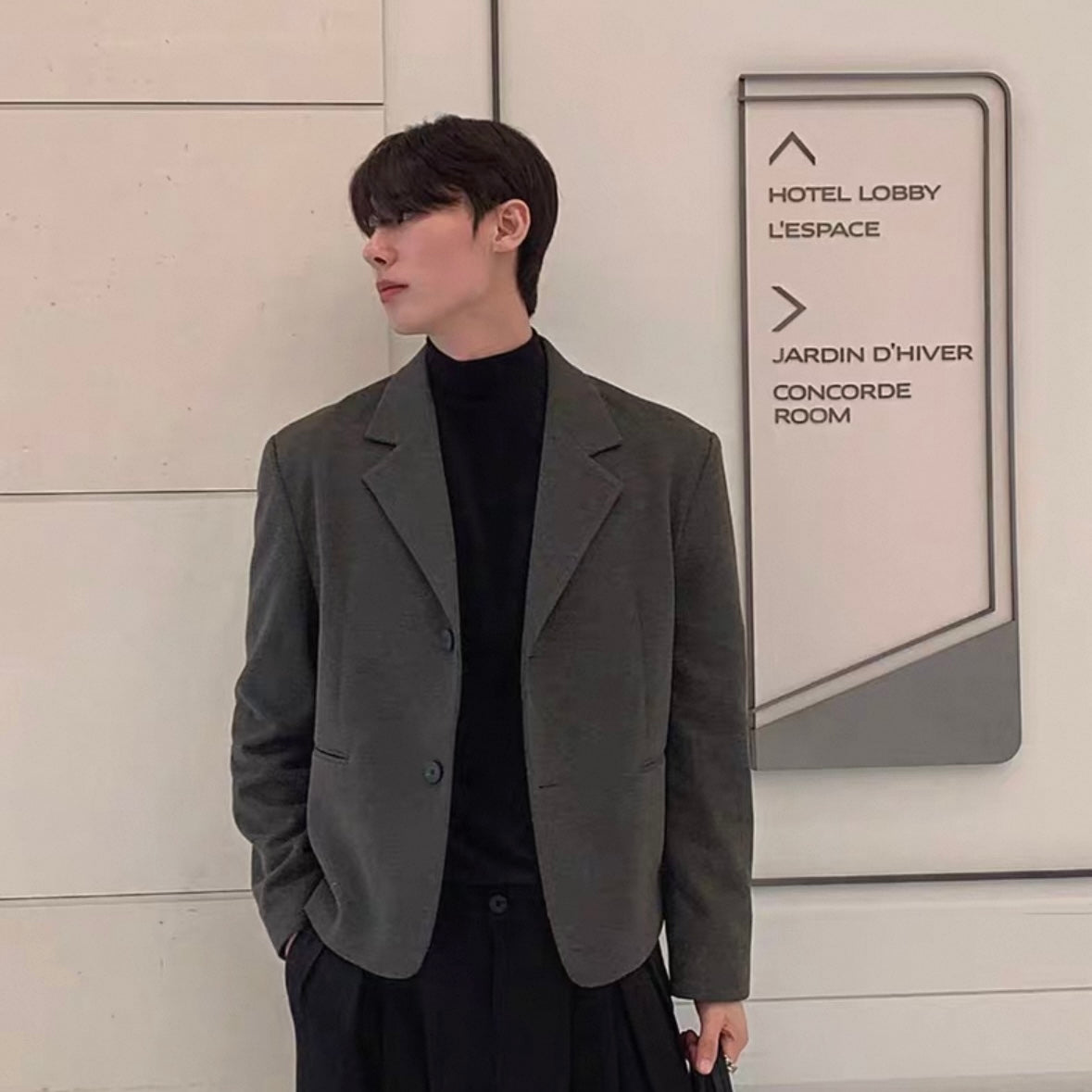 Short Casual Suit Jacket