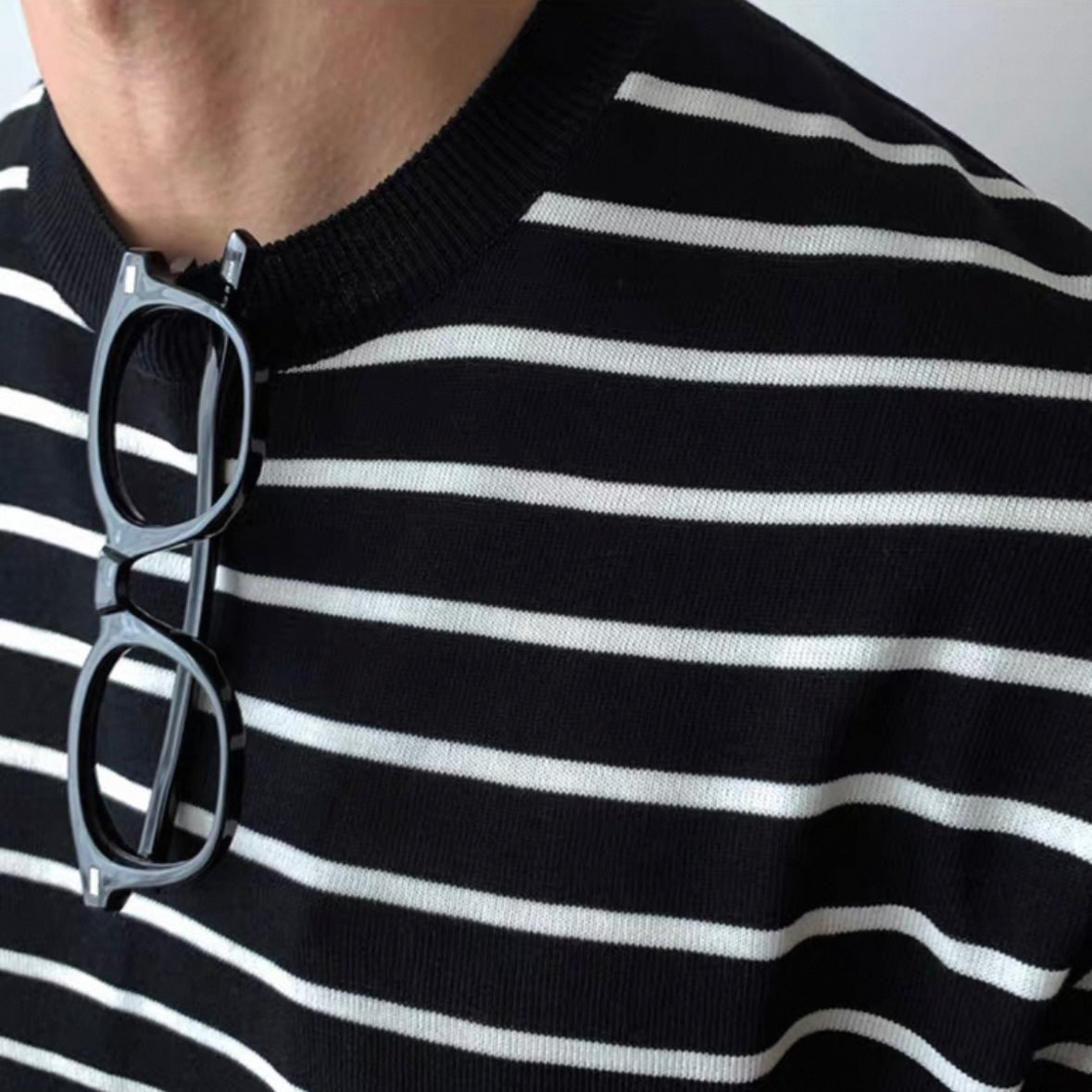 Loose Fit Black Striped Tee