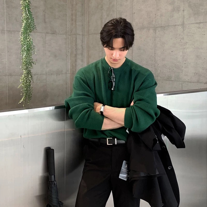 Round-neck bottom shirt