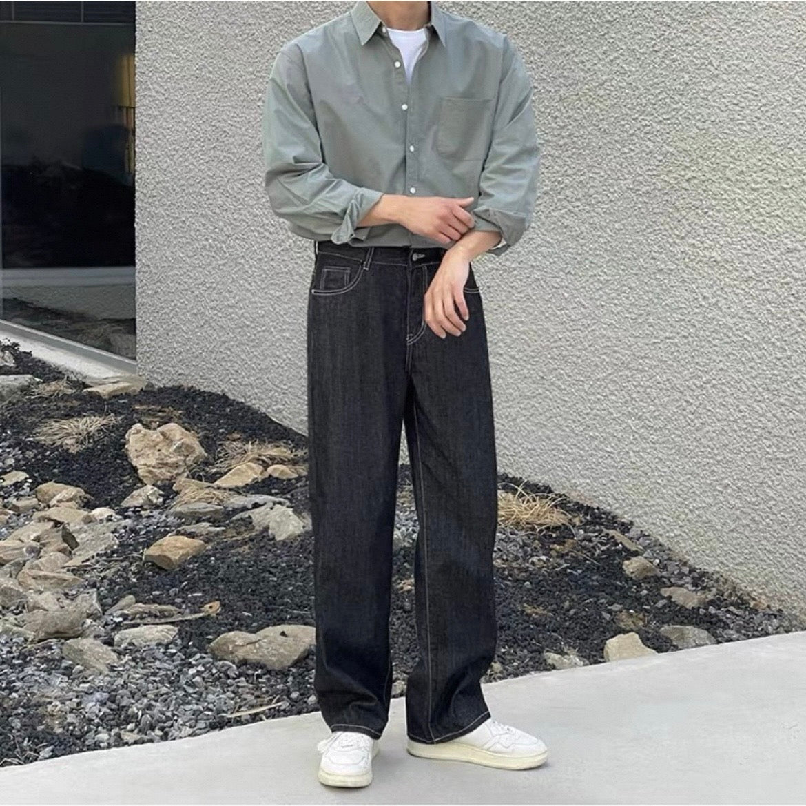 Retro Washed Straight Jeans