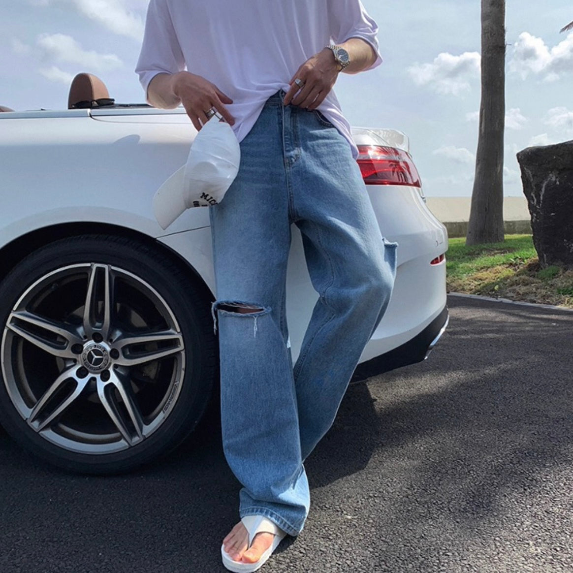 Retro Loose Fit Ripped Jeans