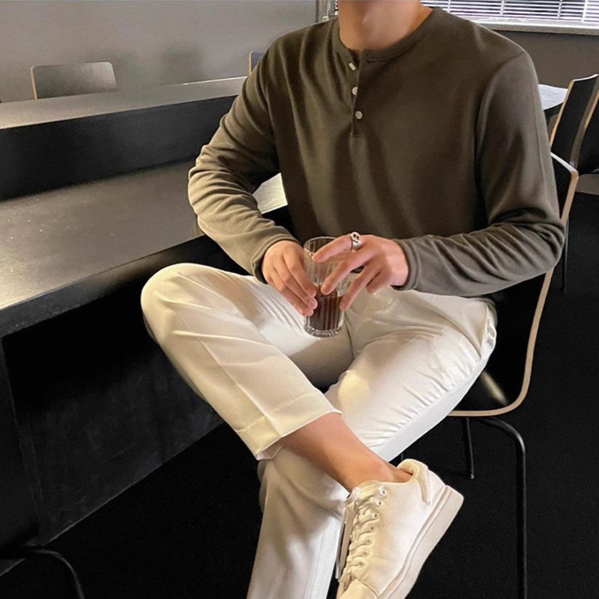 Men's Solid Color Henry Long Sleeve