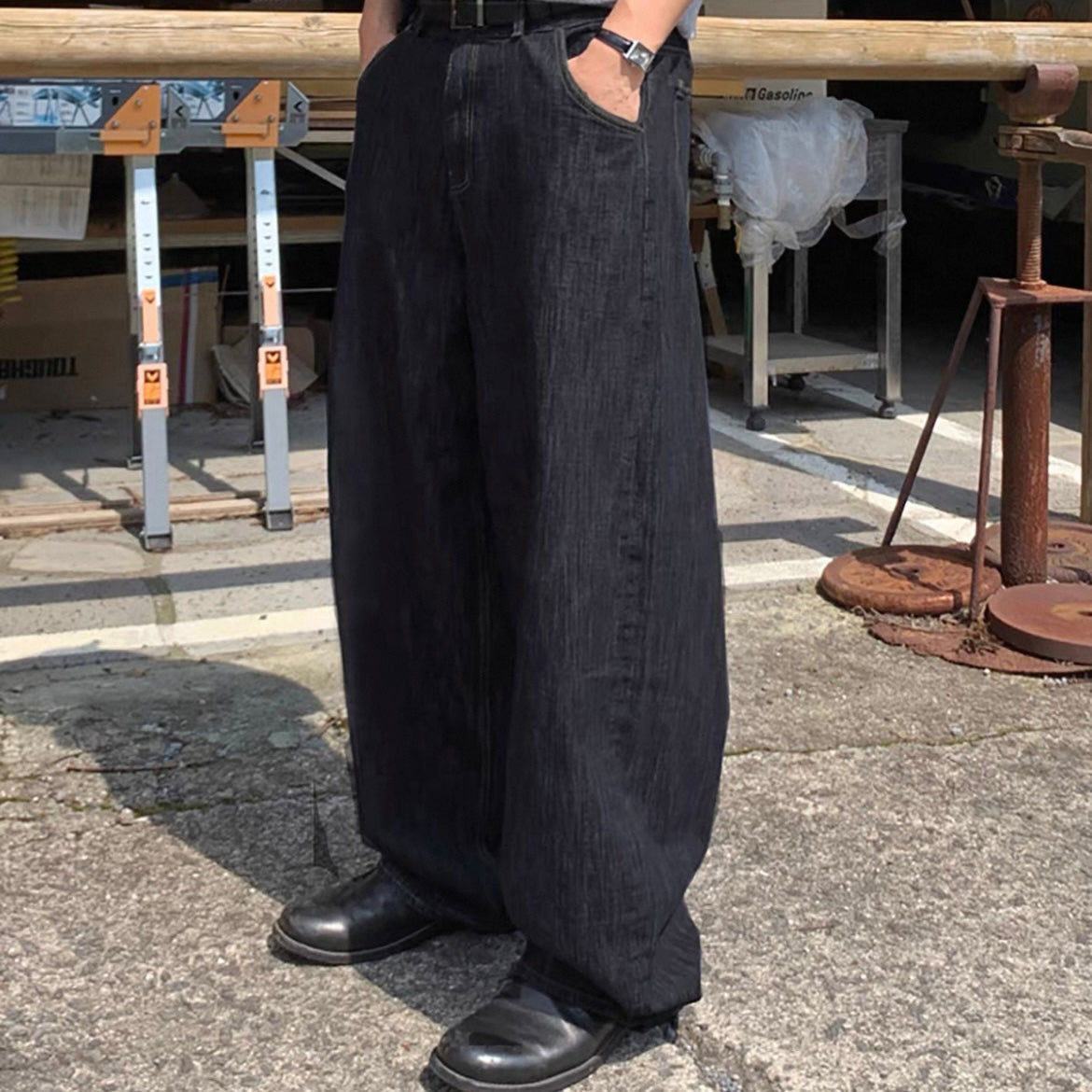 Vintage Wide-Leg Jeans