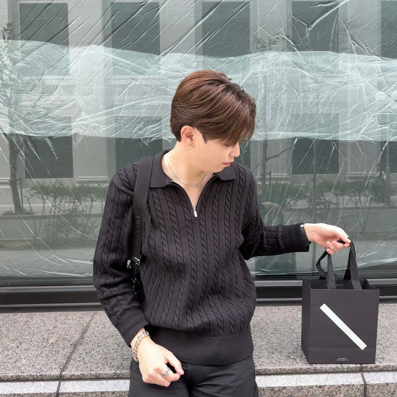 Model Zip Knit Sweater