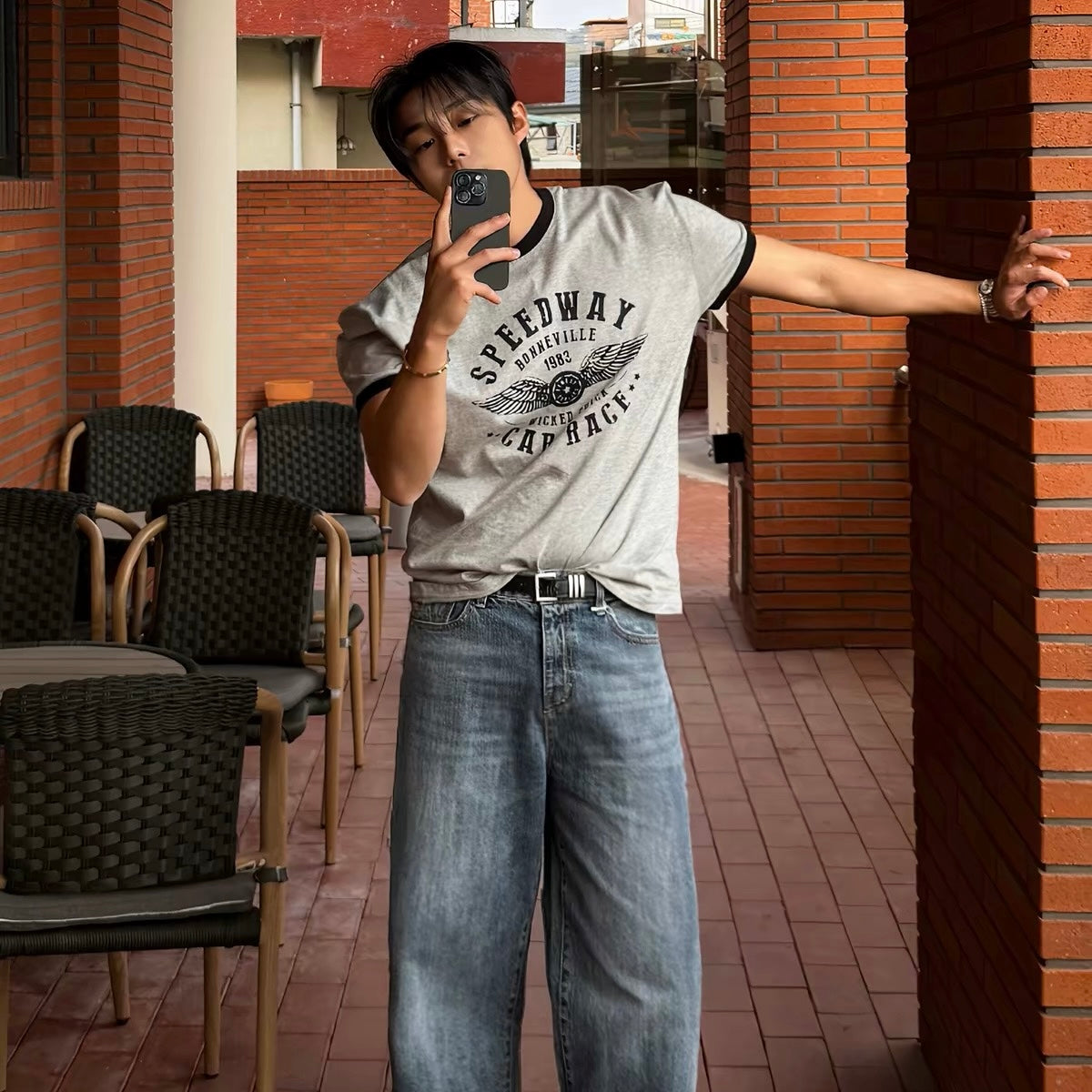 Retro Color-Block Commuter T-Shirt