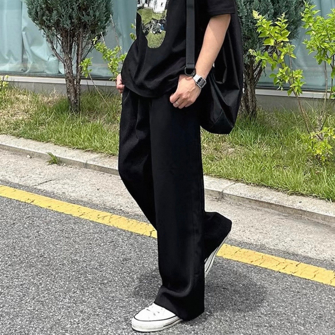 Casual Wide-Legged Pants
