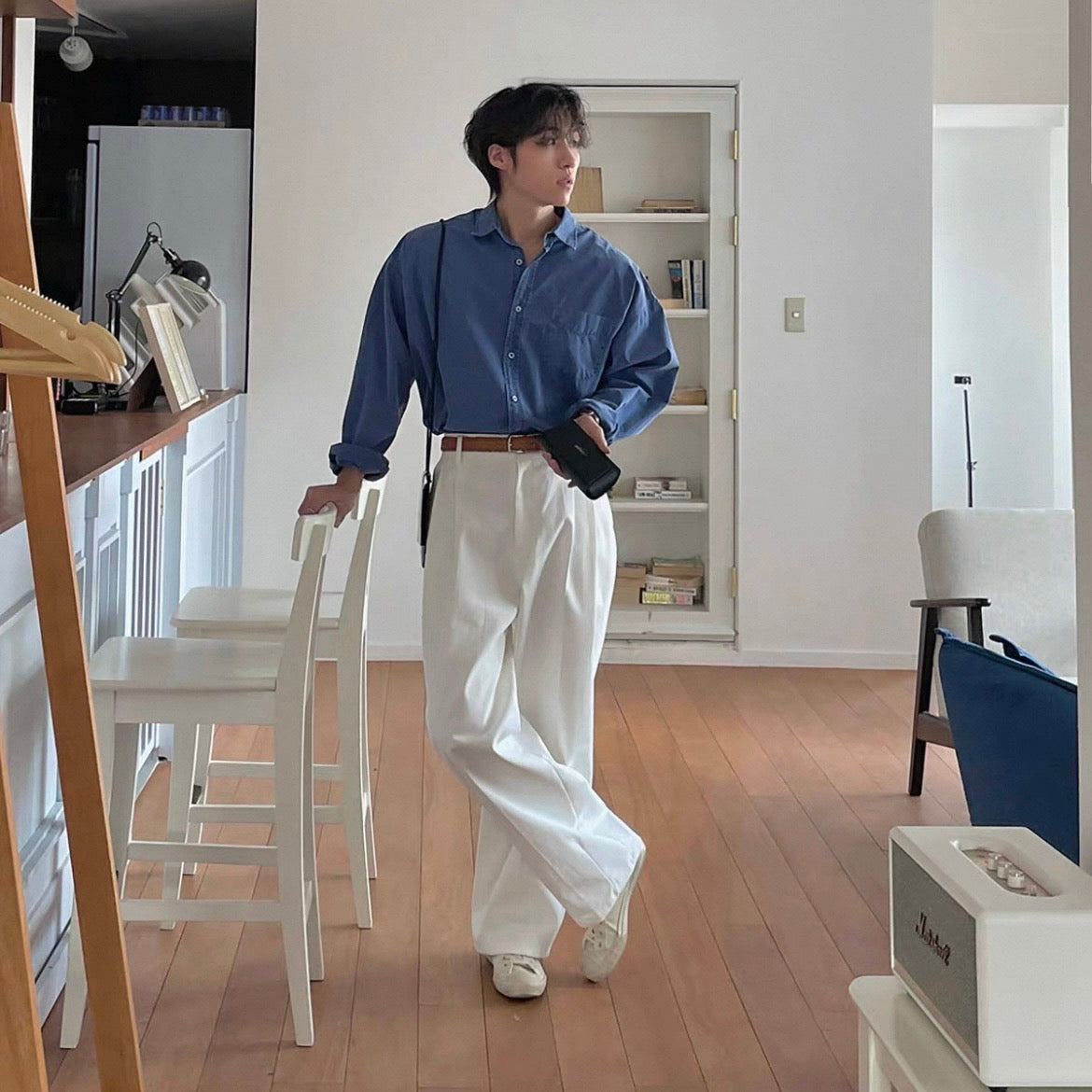 Clean Wide Tuck Pants