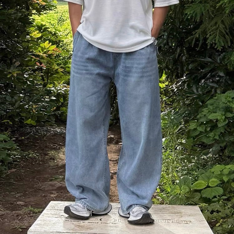 Retro Wide-Legged Jeans