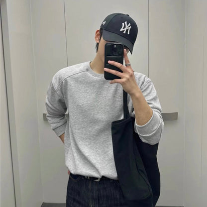 Daily Raglan Sweatshirt