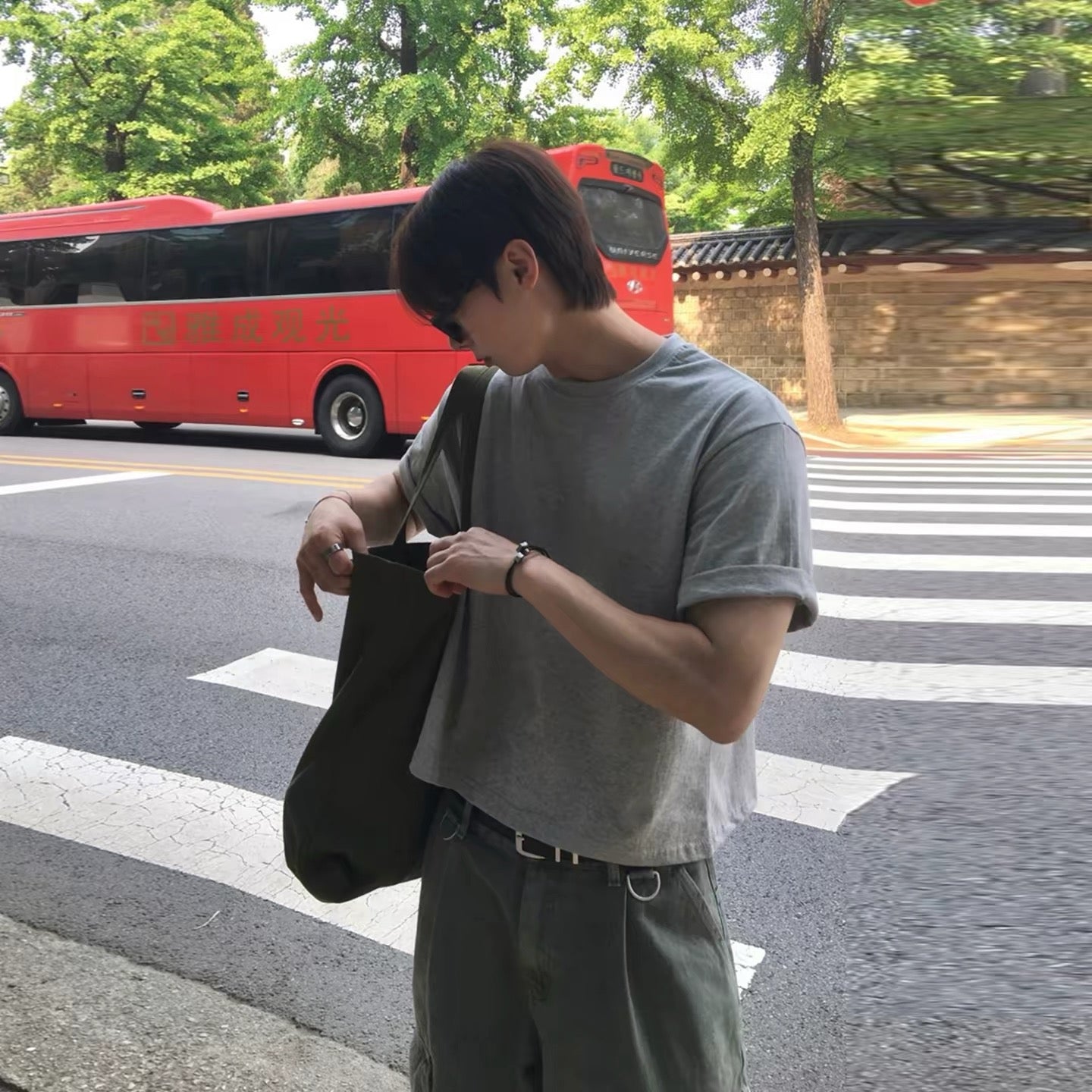 Korean Minimalist Cropped T-Shirt