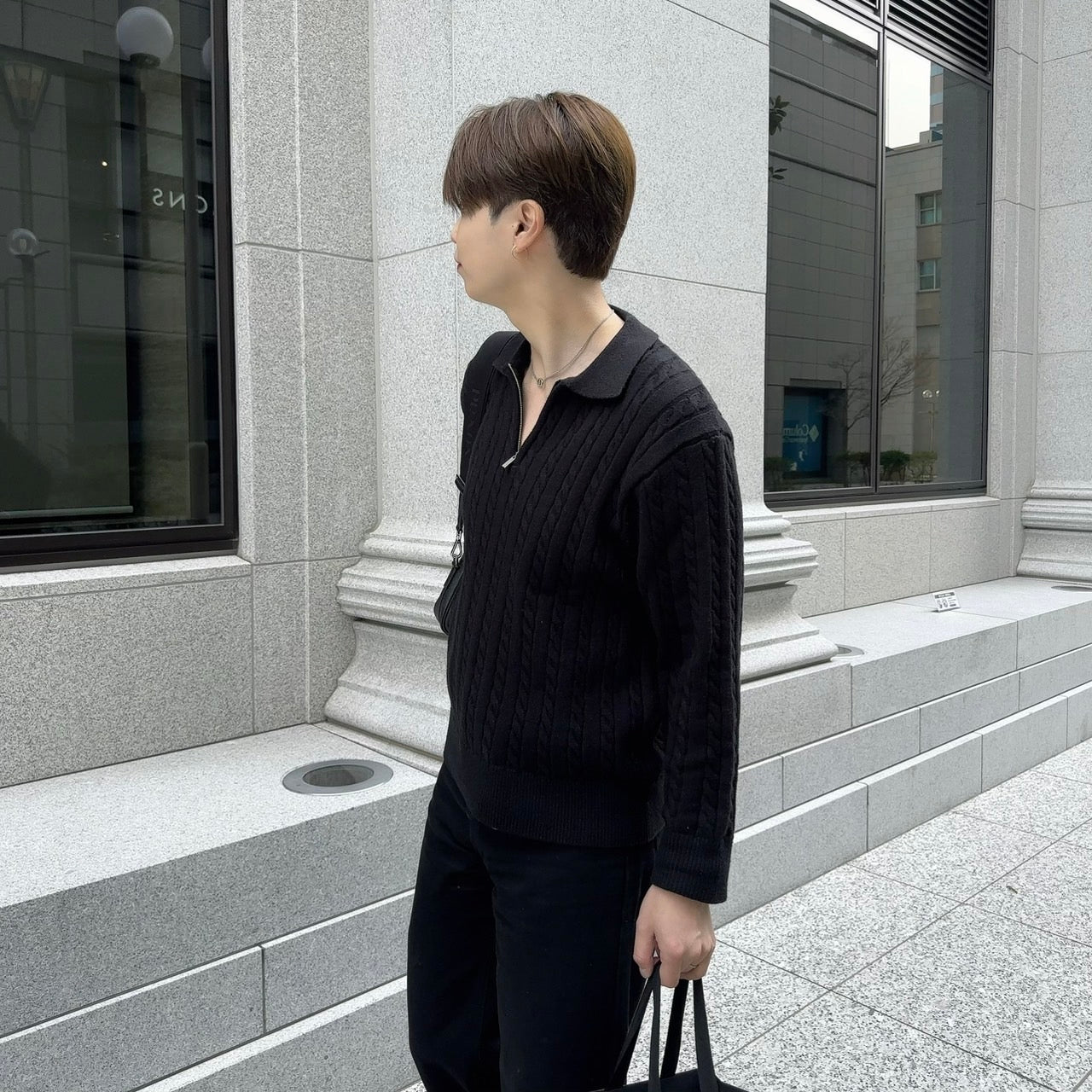 Model Zip Knit Sweater