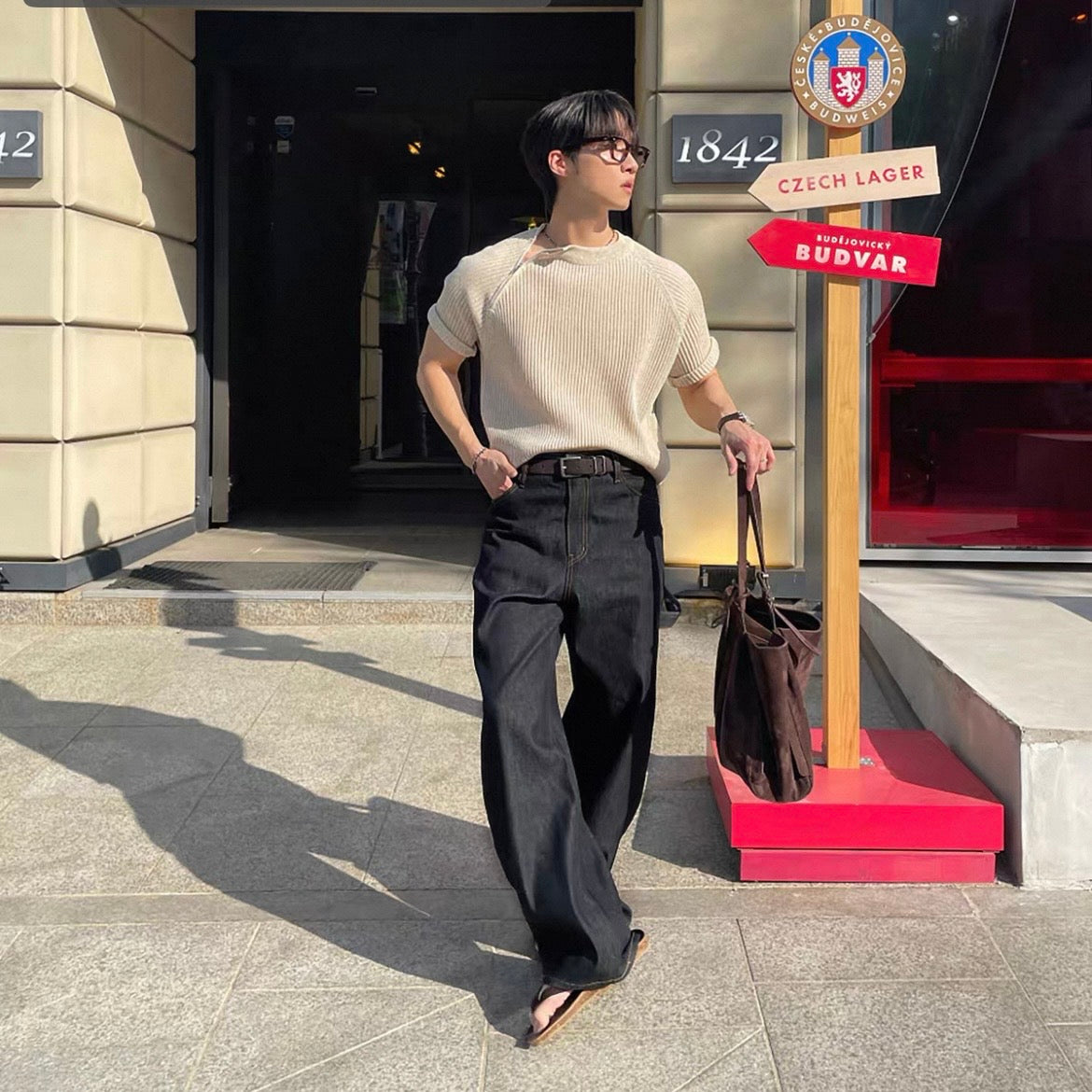 Contrast Stitch Wide Denim Pants