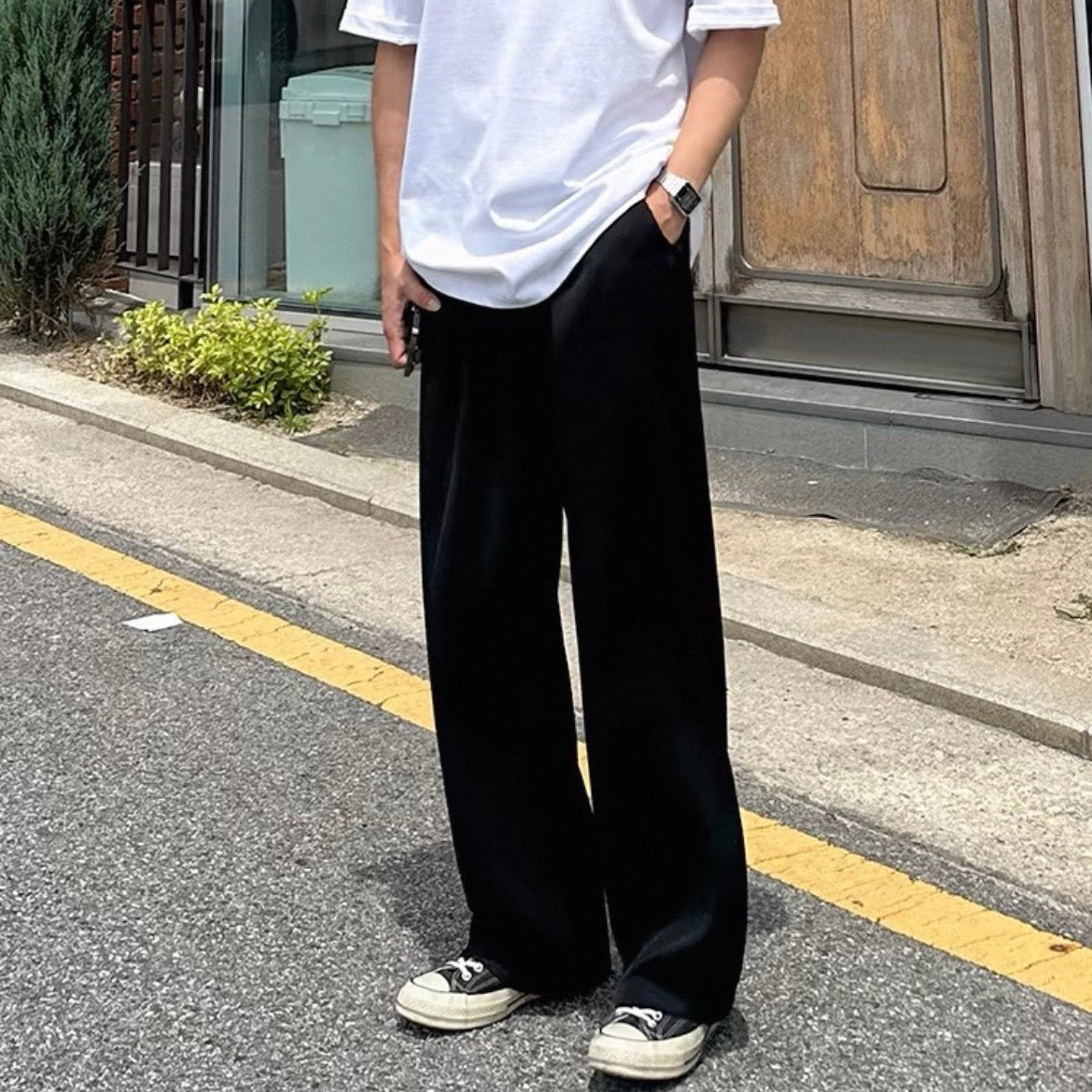 Casual Wide-Legged Pants