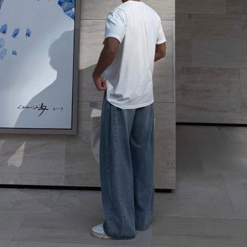 Retro Wide-Legged Jeans