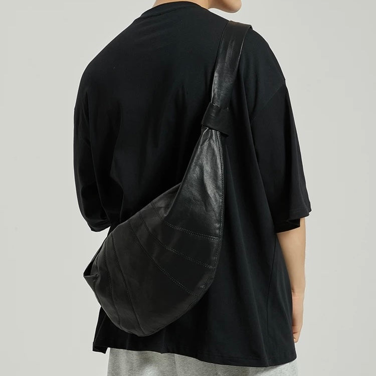 Chic Crossbody Croissant Bag