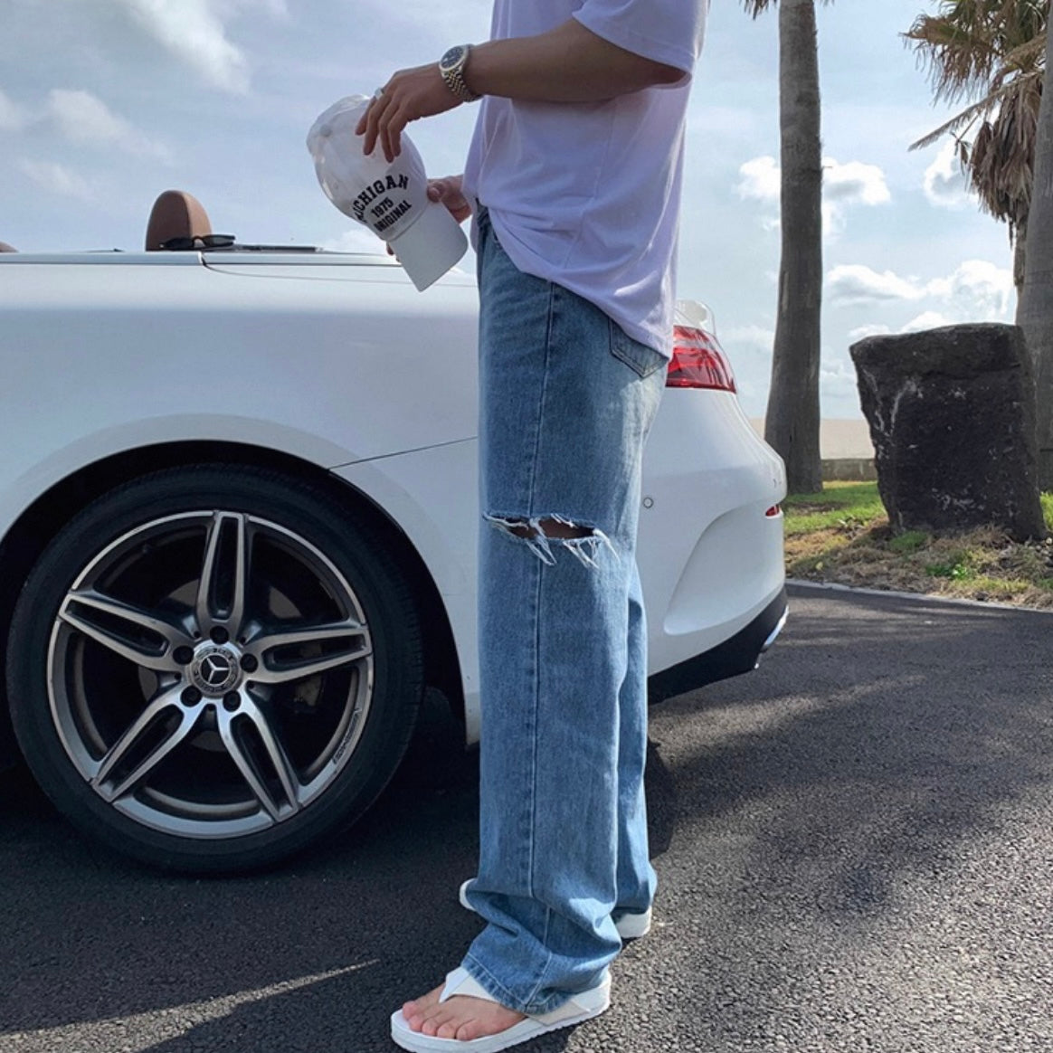 Retro Loose Fit Ripped Jeans