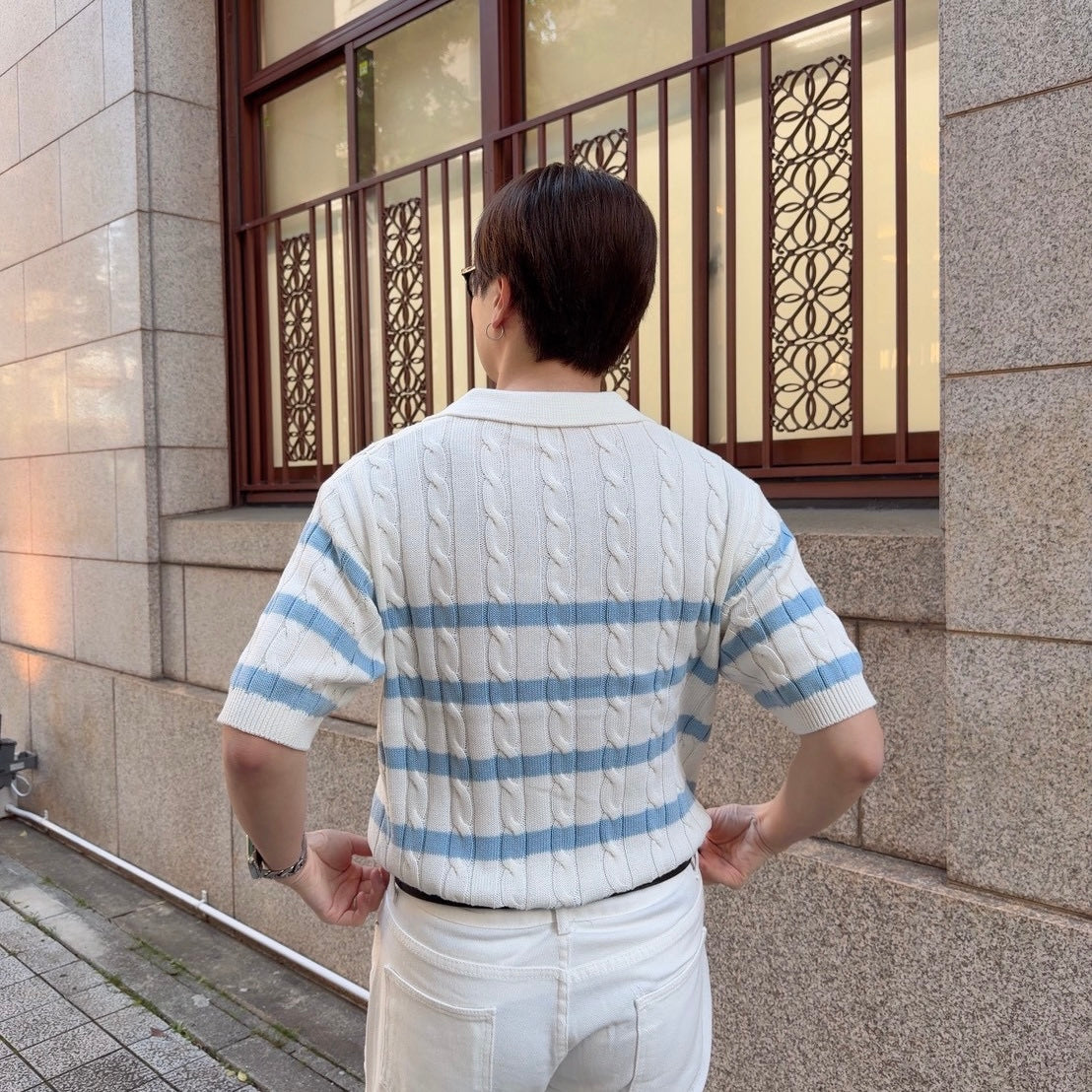 Short-Sleeved Stripe Trend Knit