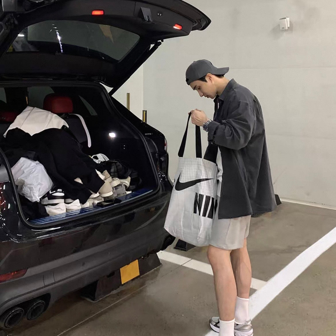 Casual Trendy Pointed Collar Shirt