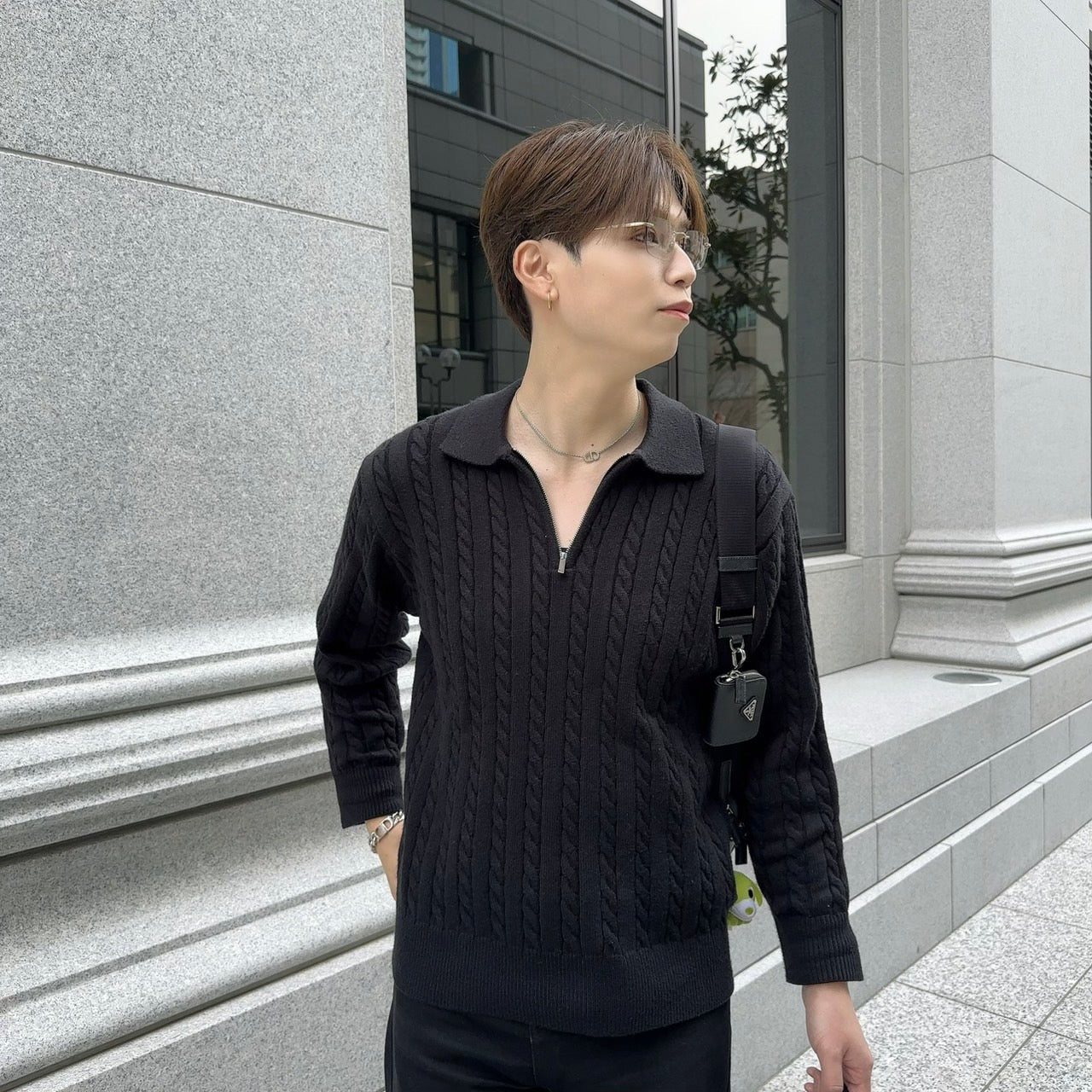 Model Zip Knit Sweater