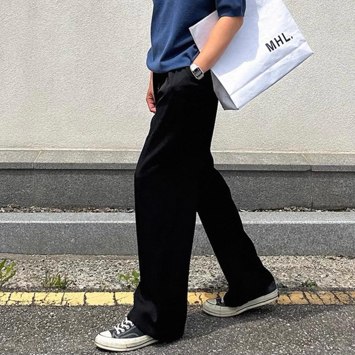 Casual Wide-Legged Pants