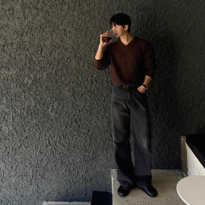 Men's V-Neck Knit Sweater