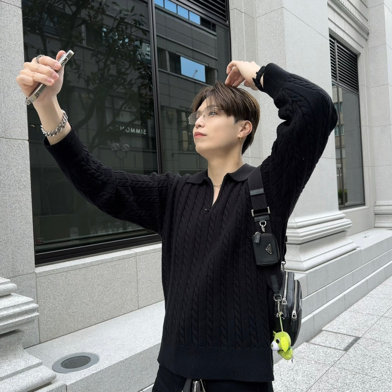 Model Zip Knit Sweater