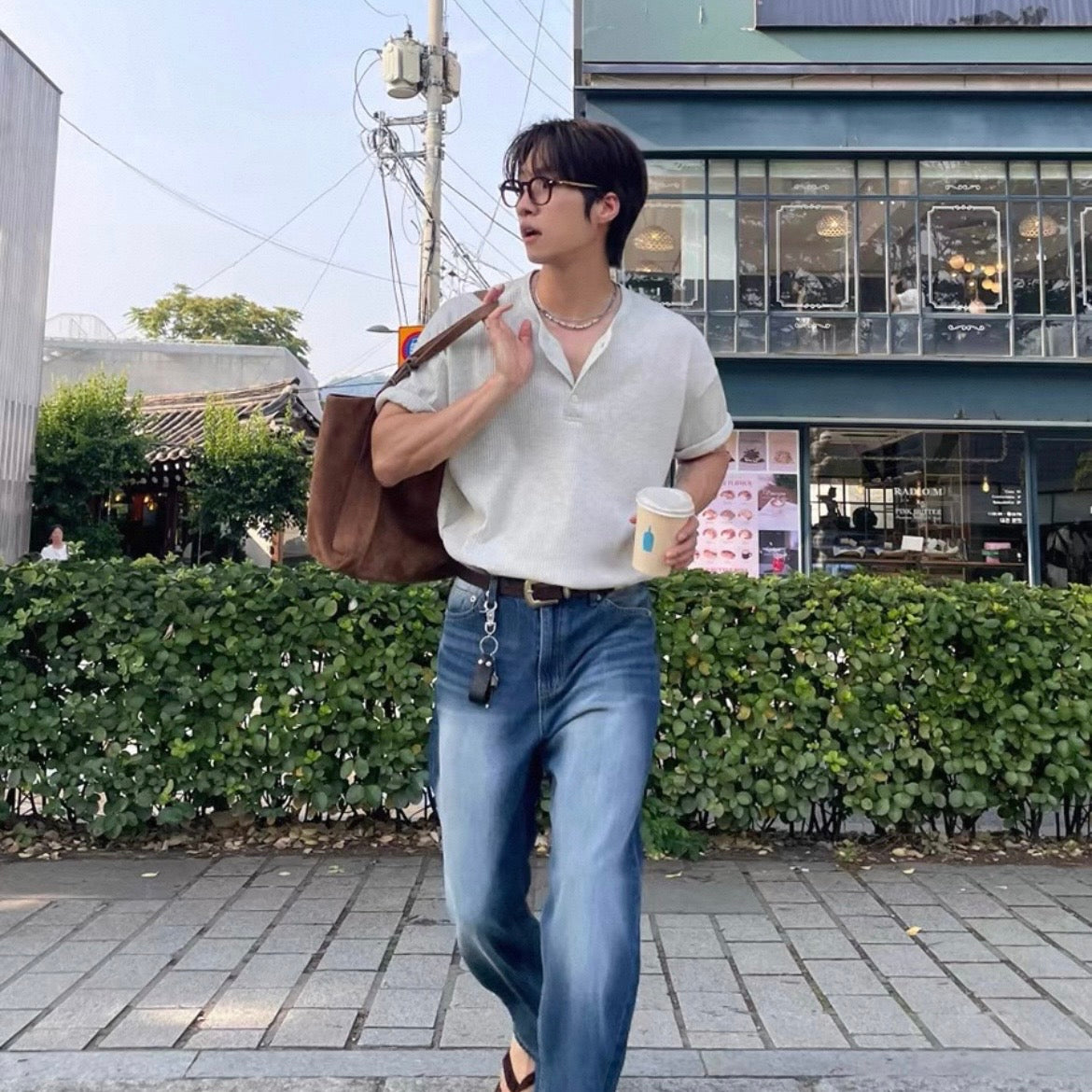Loose Summer Collared T-shirt