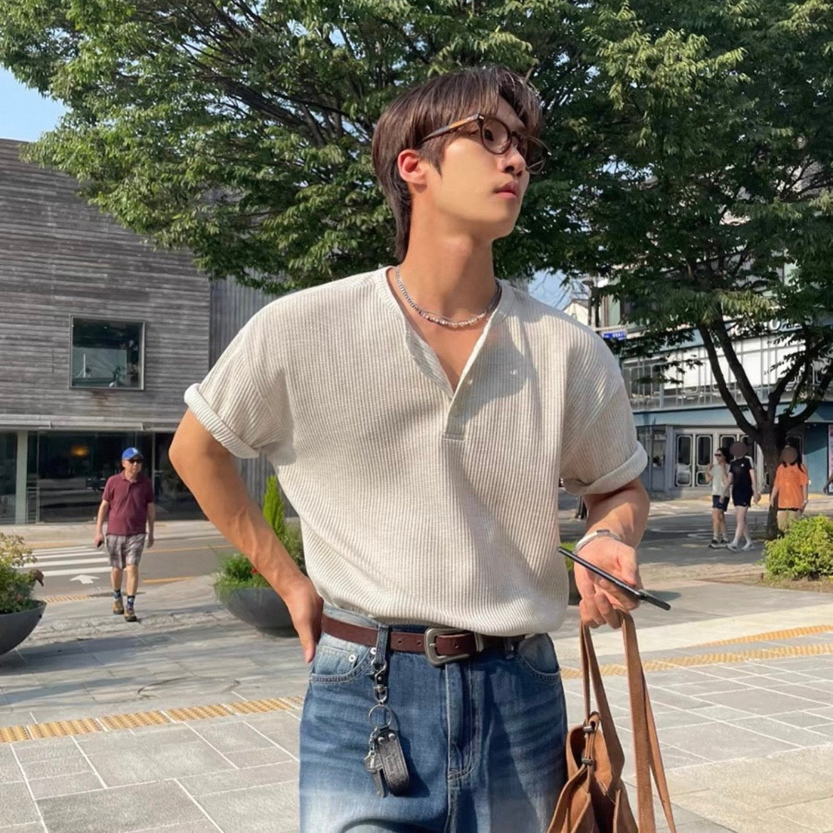 Loose Summer Collared T-shirt