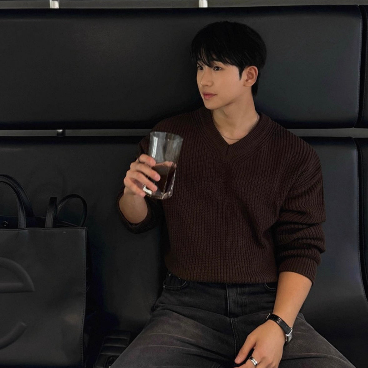 Men's V-Neck Knit Sweater