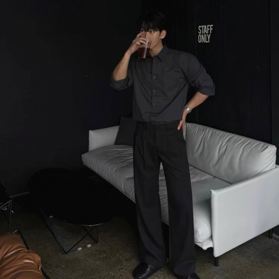 Minimal Loose Shirt