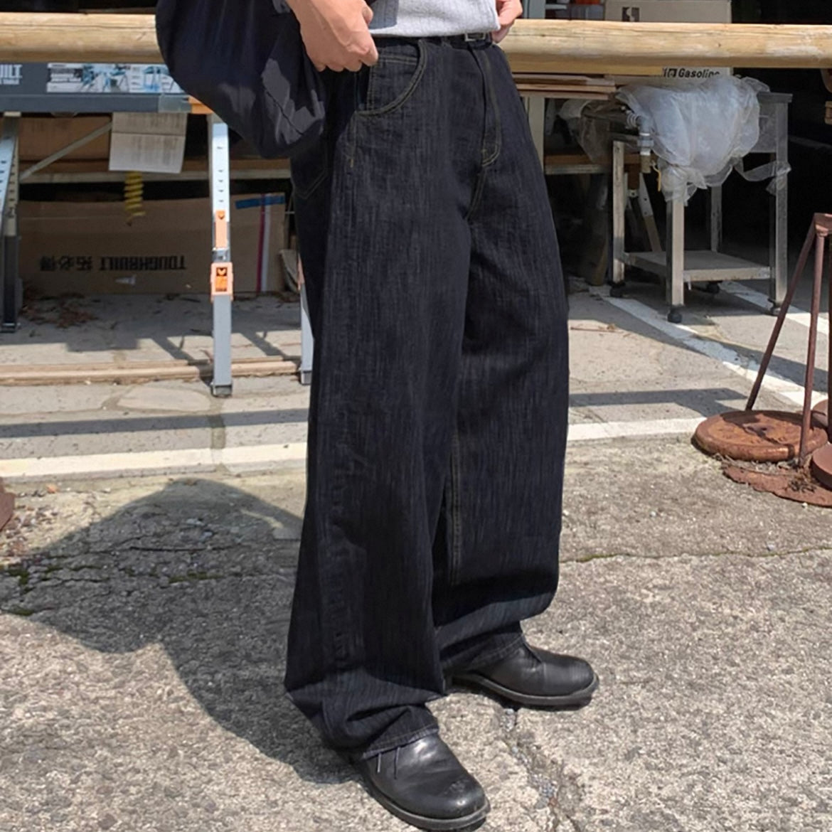 Vintage Wide-Leg Jeans