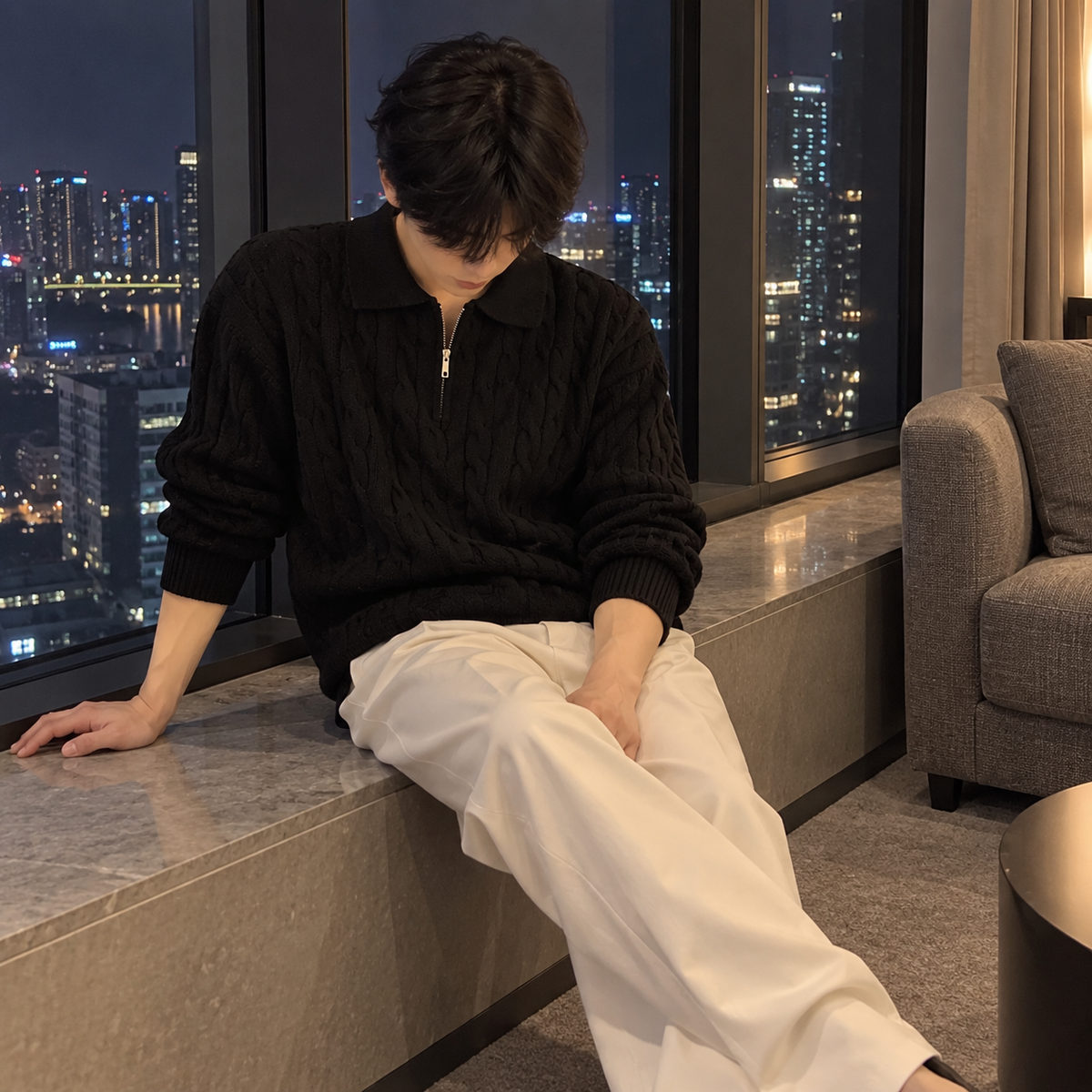 Model Zip Knit Sweater