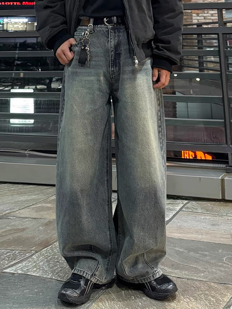 Cleanfit Wide-Leg Jeans
