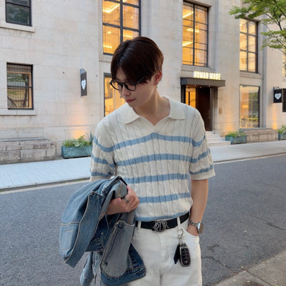 Short-Sleeved Stripe Trend Knit
