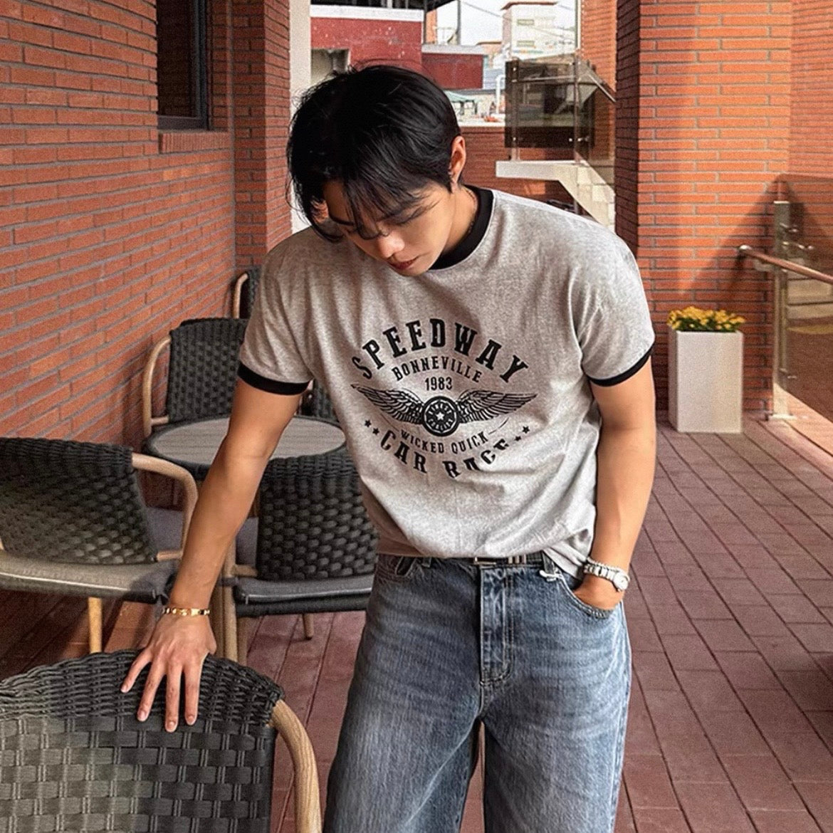 Retro Color-Block Commuter T-Shirt