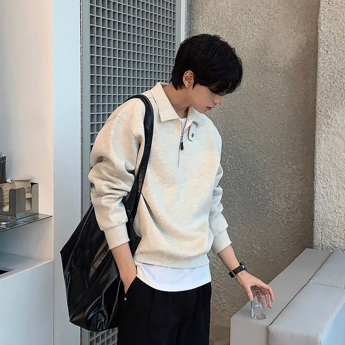 Collar Half-Zip Sweatshirt