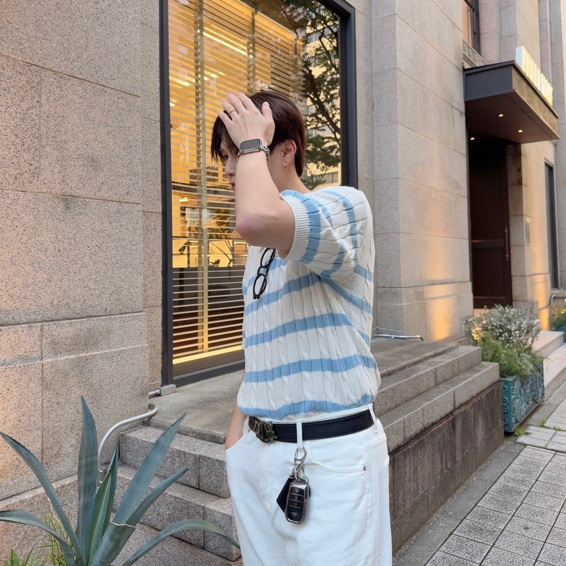 Short-Sleeved Stripe Trend Knit