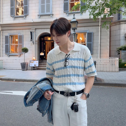 Short-Sleeved Stripe Trend Knit