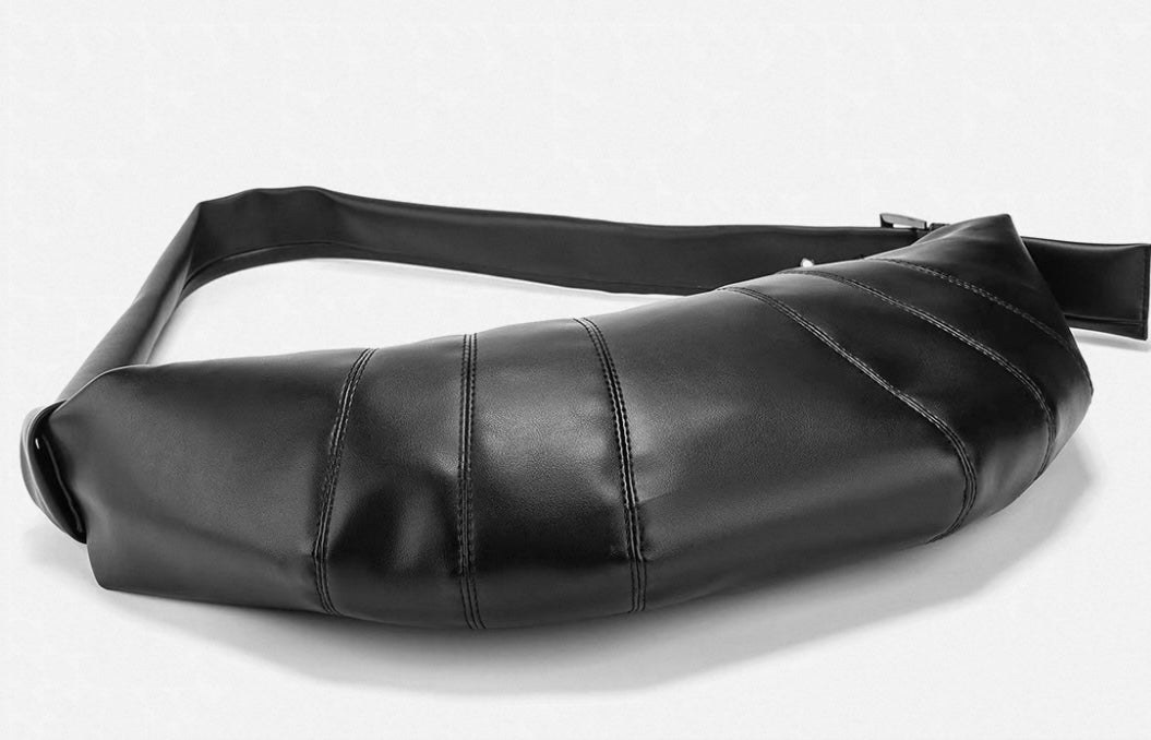 Chic Crossbody Croissant Bag