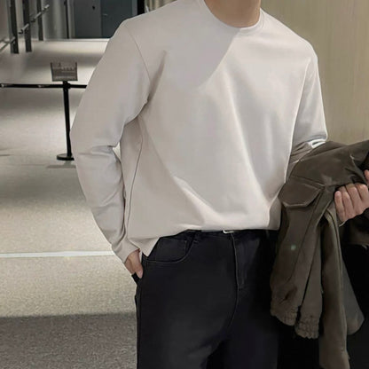Minimal Silhouette Long Sleeve Tee
