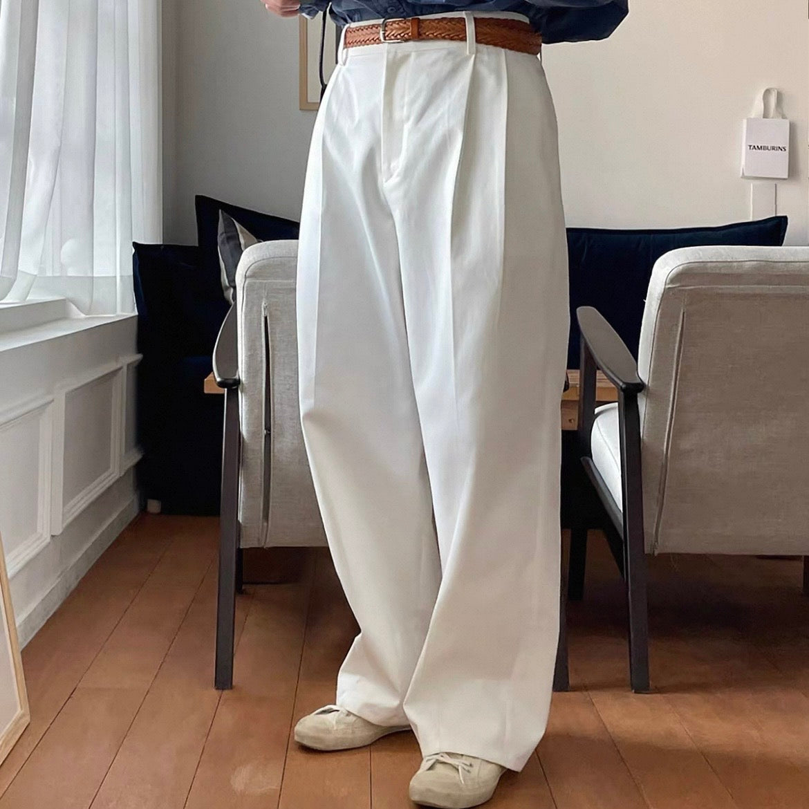 Clean Wide Tuck Pants