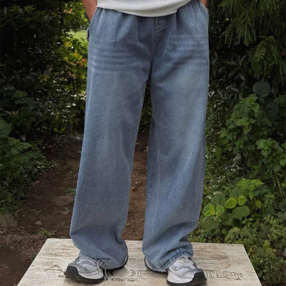 Retro Wide-Legged Jeans