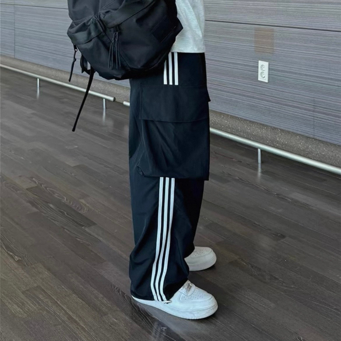 Striped Wide-Legged Casual Pants