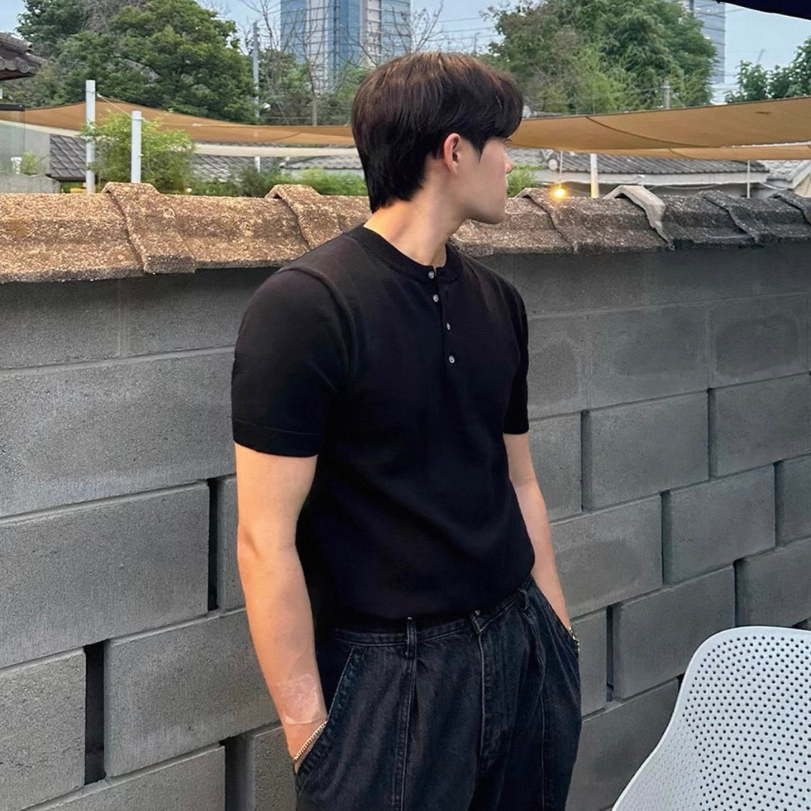 Slim Breathable Knitted T-Shirt