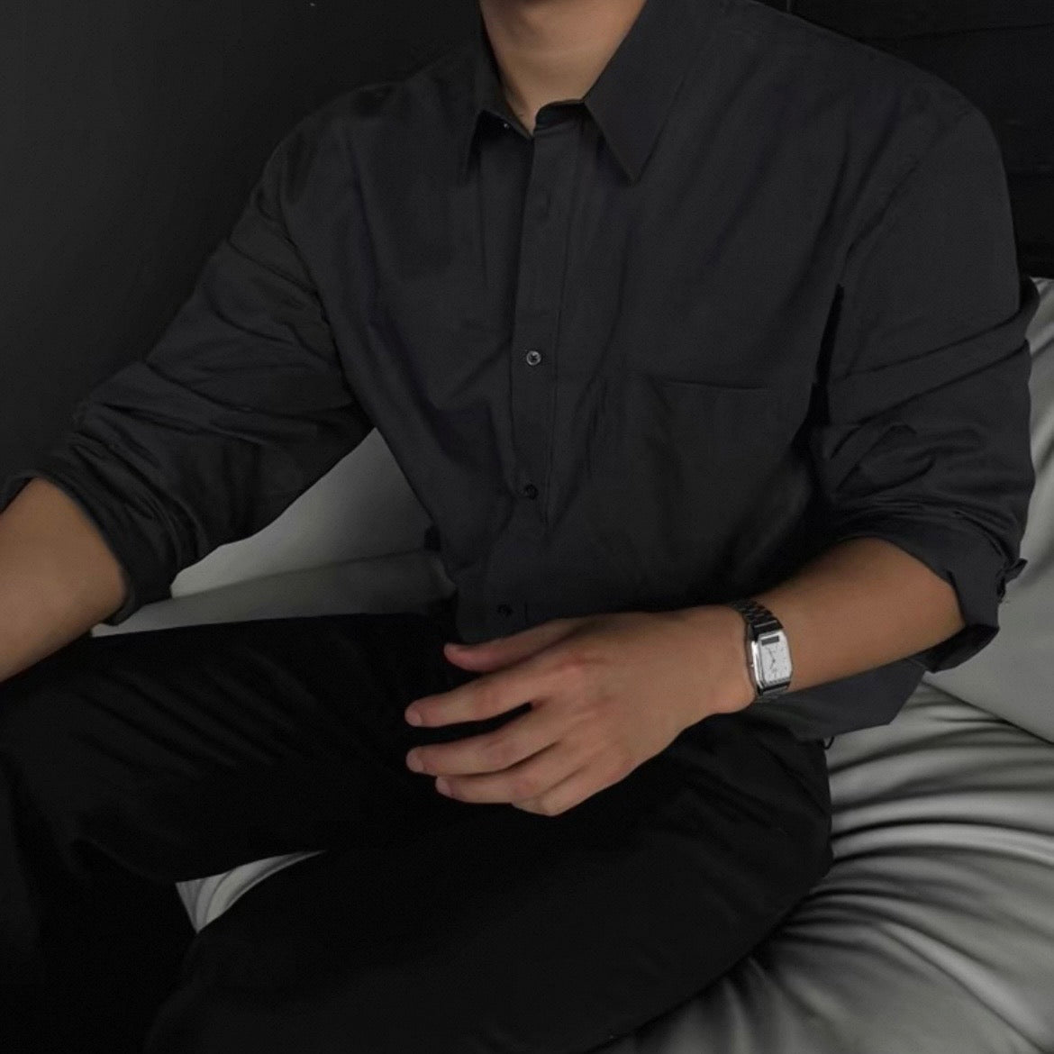 Minimal Loose Shirt