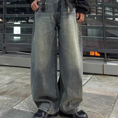 Cleanfit Wide-Leg Jeans