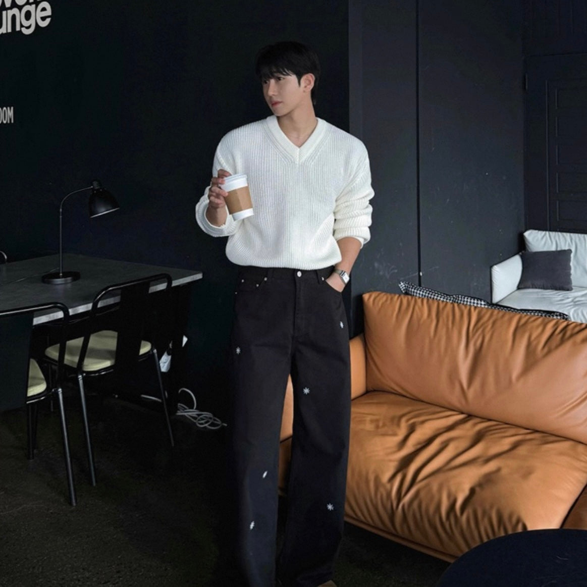 Men's V-Neck Knit Sweater