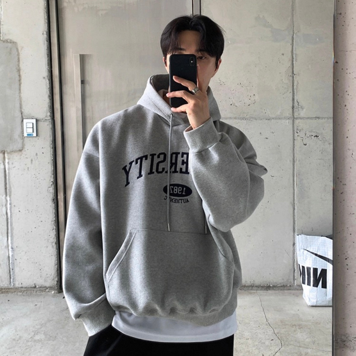 Logo Hoodie Pullover