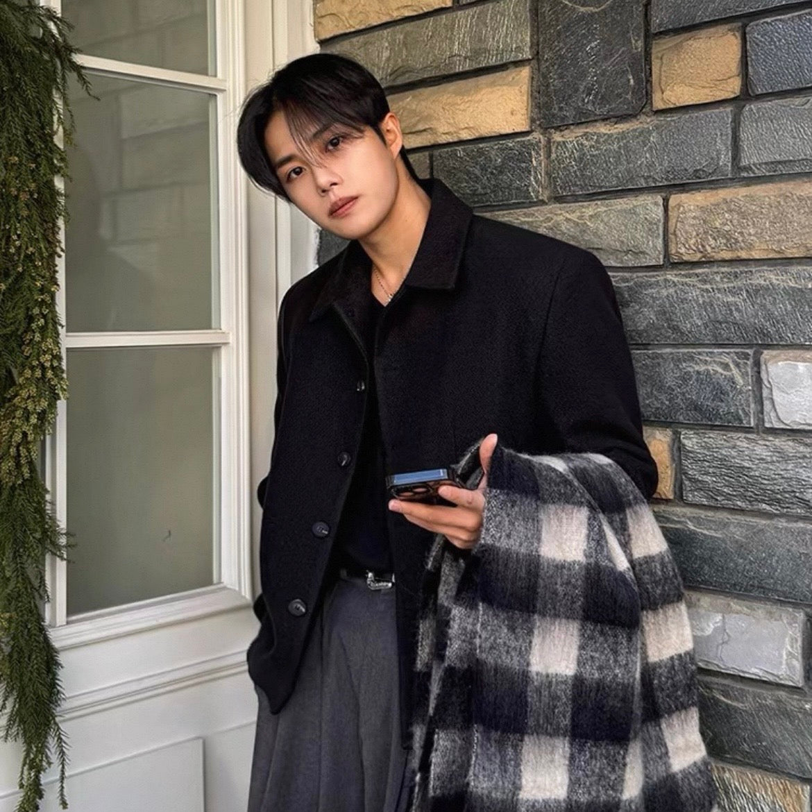 Minimal Wool Short Jacket